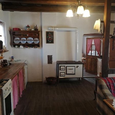 Traditionelles Bauernhaus Flieder Zalaszentgrót Exterior foto